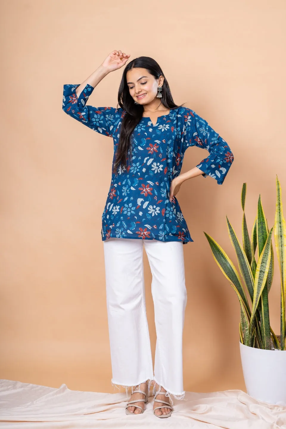 Ekisha's women blue designer floral printed cotton tunic top short kurti