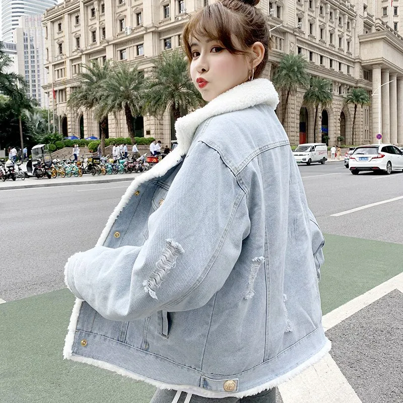 New Winter Jacket Women Autumn Thick Lambswool Lining Warm Denim Jackets Korean Style Plus Velvet Lapel Casual Jean Outerwea